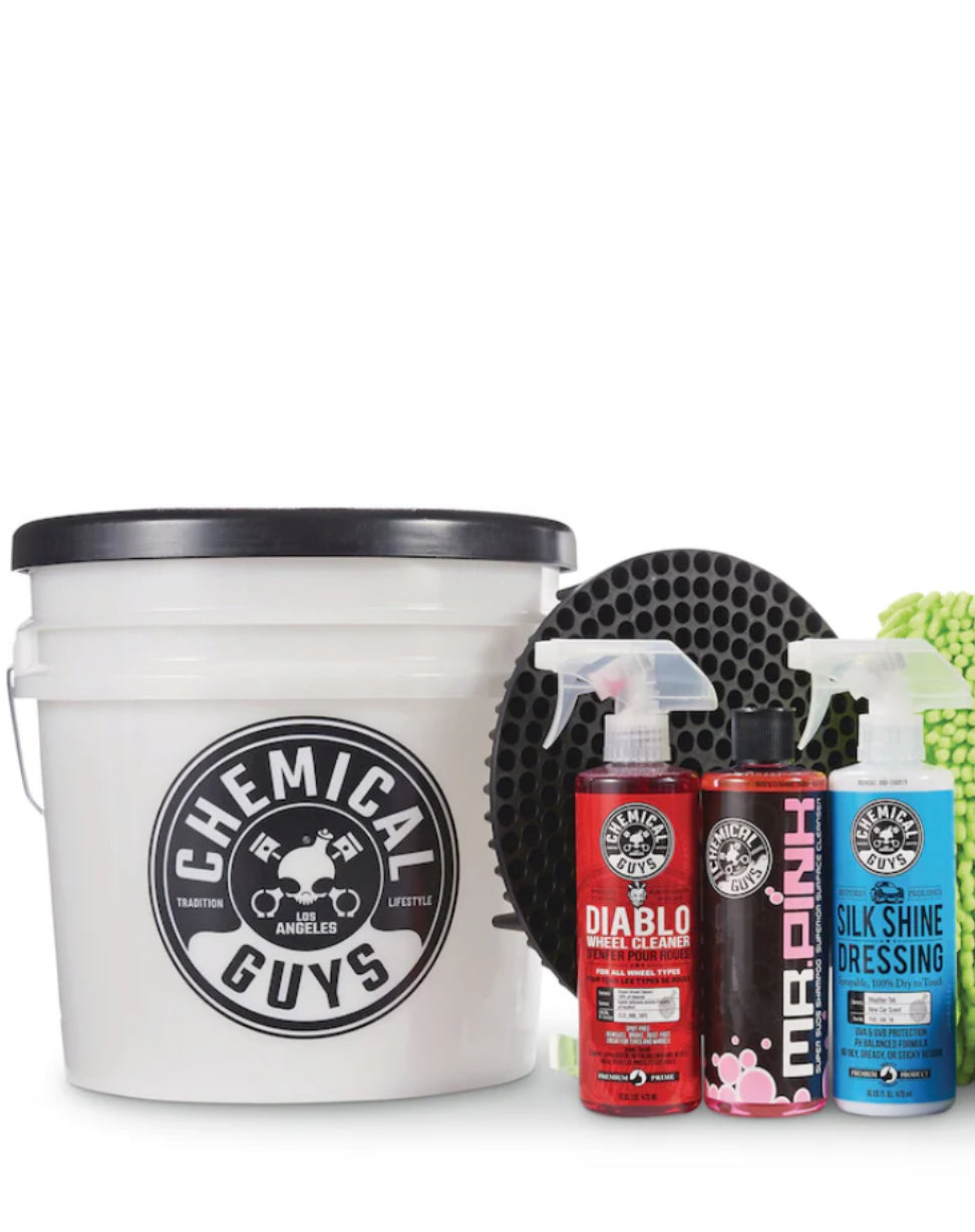 Kit Complet Nettoyage Auto (Intérieur-Extérieur)-Résulta Professionnel à la Maison.